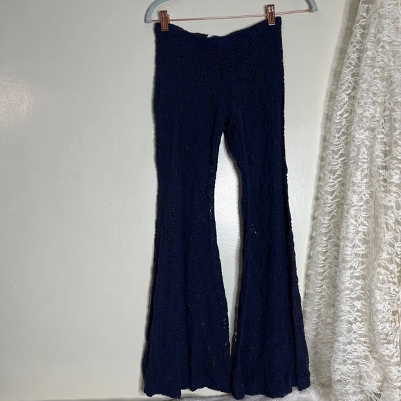 Nightcap Free People Spanish Crochet Lace Bells Festival pants - Picture 2 of 7